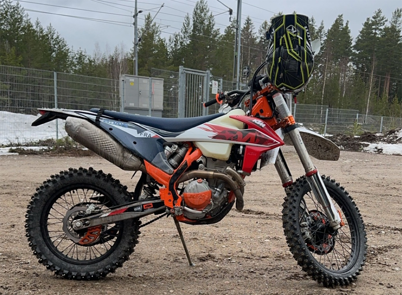 KTM 350 EXC-F Six Days stulen i Forsbacka väster om Gävle
