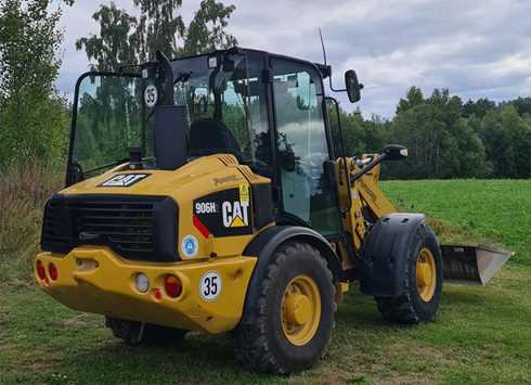 Gul hjullastare Caterpillar, CAT 906 H2 stulen i Bispgården mellan Östersund och Sundsvall