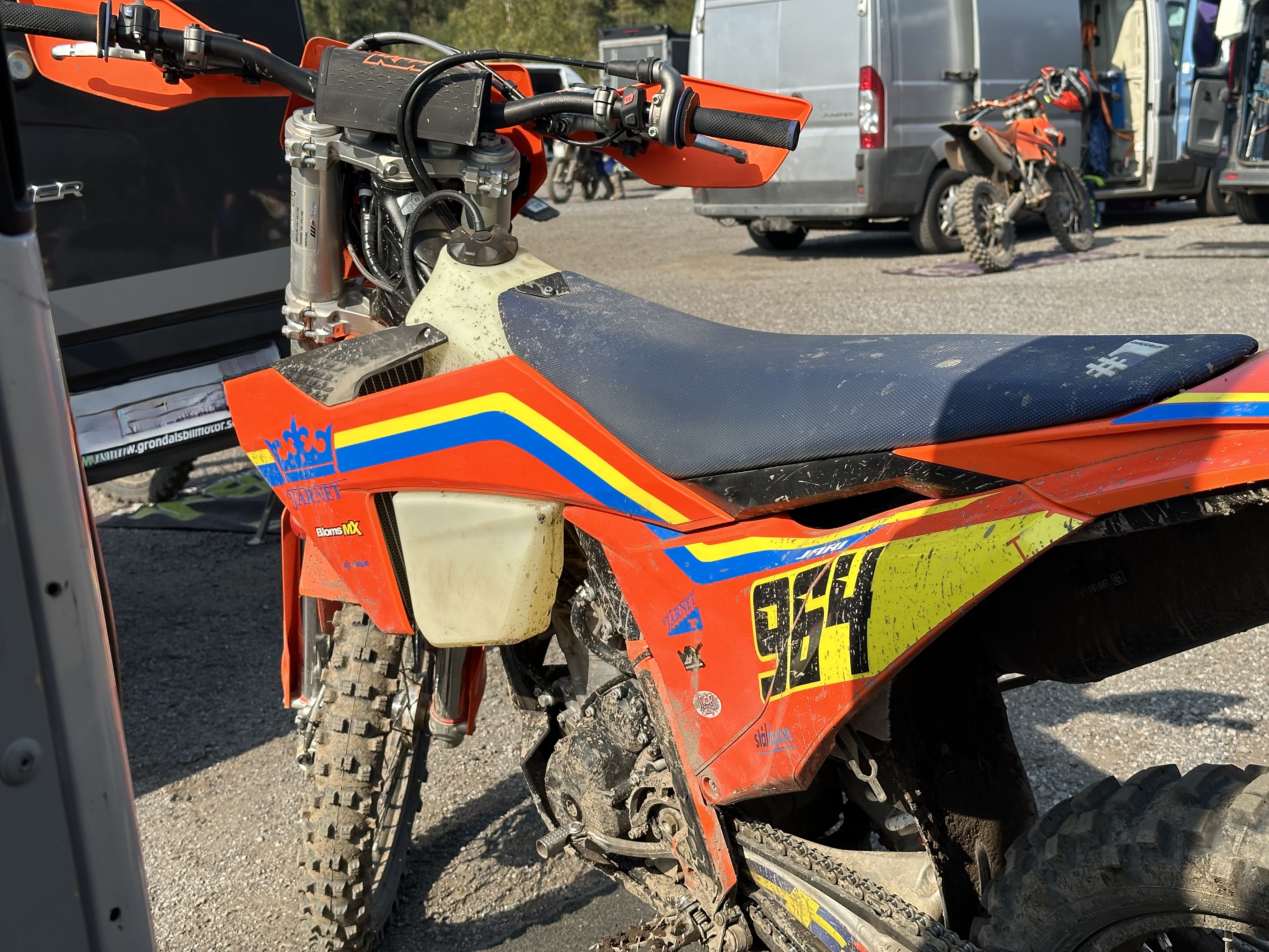 KTM 350 EXC-F och KTM SX-F450 stulen, Stockholm/Tullinge