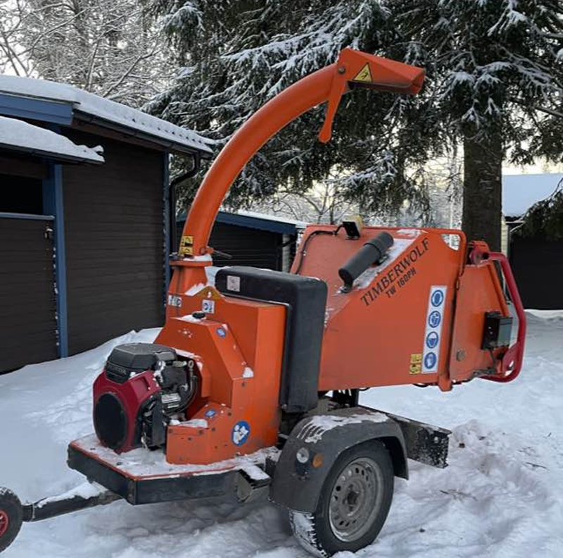 Flishugg Timberwolf TW 160PH Wood Chipper stulen i Roslagsbro norr om Norrtälje