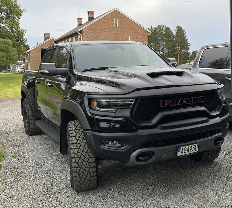 Svart RAM 1500 TRX Crew Cab stulen i Vännäs nordväst om Umeå