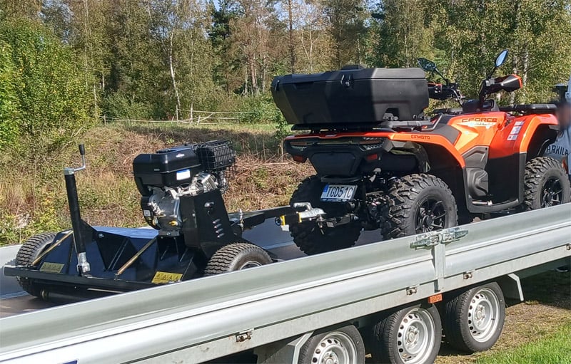 Fyrhjuling CF Moto CForce 520I stulen nordväst om Moheda