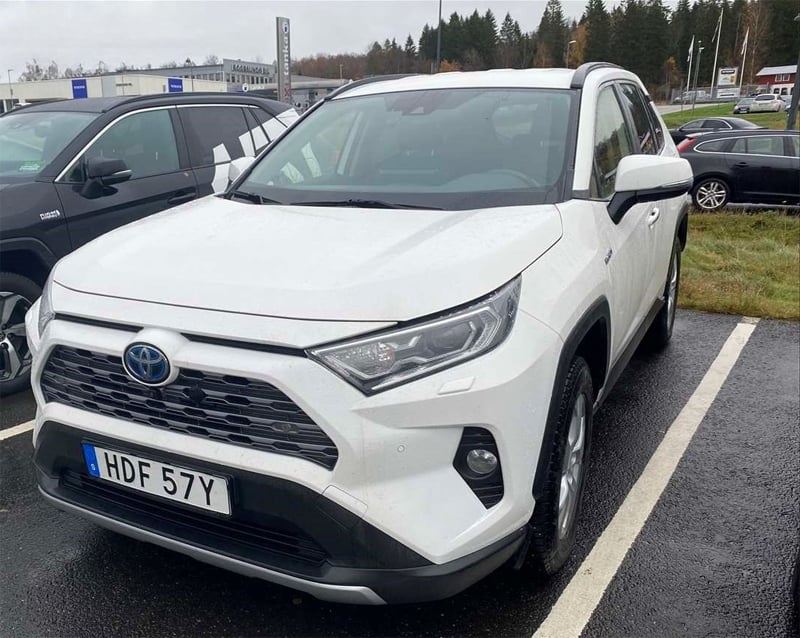 Vit Toyota RAV4 Hybrid AWD Executive stulen i Ulricehamn