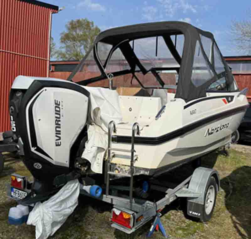 Nordkapp Avant 605 med 150 hk Evinrude stulen i Kungsbacka,Göteborg