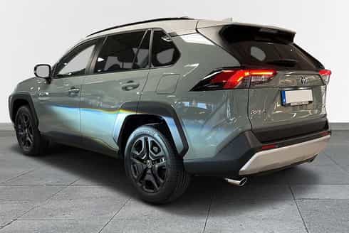 Grön "Urban Khaki" Toyota RAV4 Hybrid AWD Adventure stulen i Täby