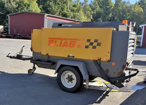 Atlas Copco kompressorsläp stulet  mellan Västerås och Kolbäck